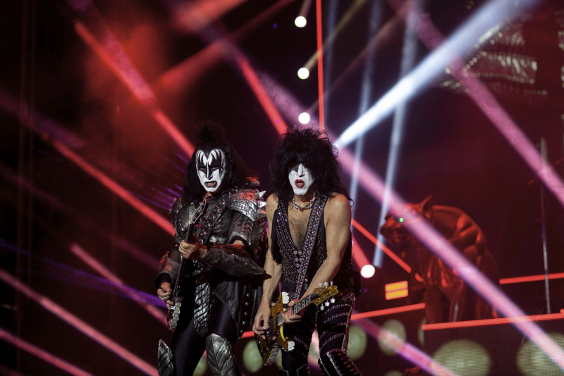 KISS
