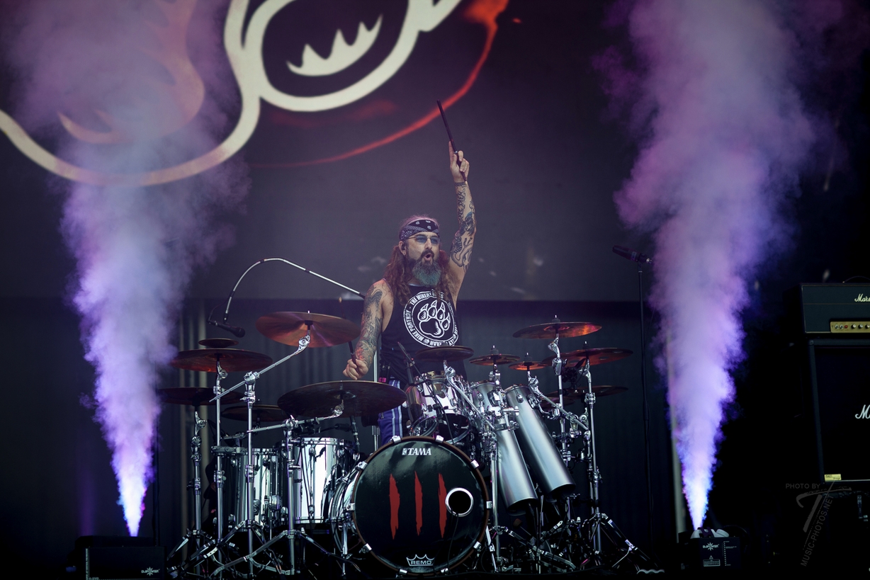 Winery Dogs